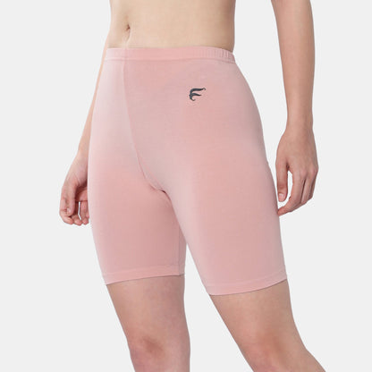 Envie Hugged Fit Thigh Length Cycling Shorts