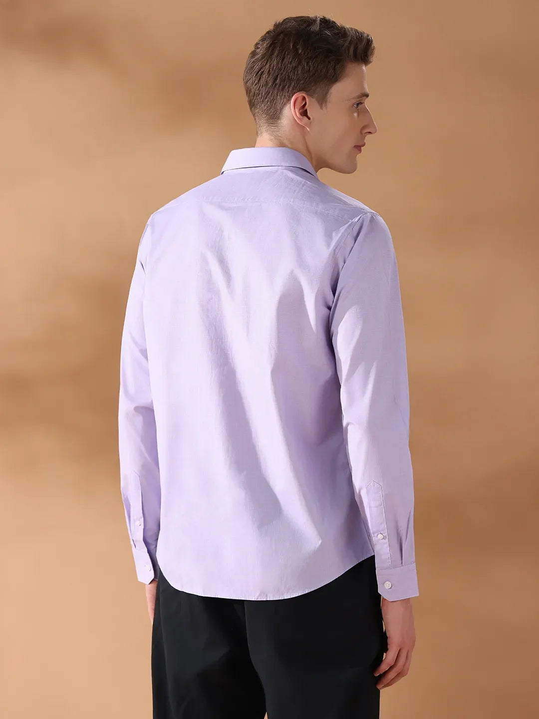 Lavender Regular Fit Solid Formal Shirt for Men (MICA)