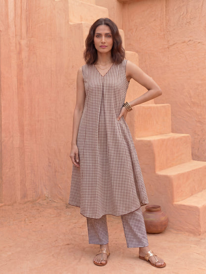 THE CHECKERED CASCADE KURTA SET