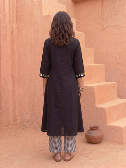 SHADOW & GRID KURTA SET