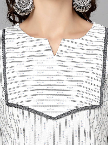 Women Off White Cotton Dobby Kurta Krya