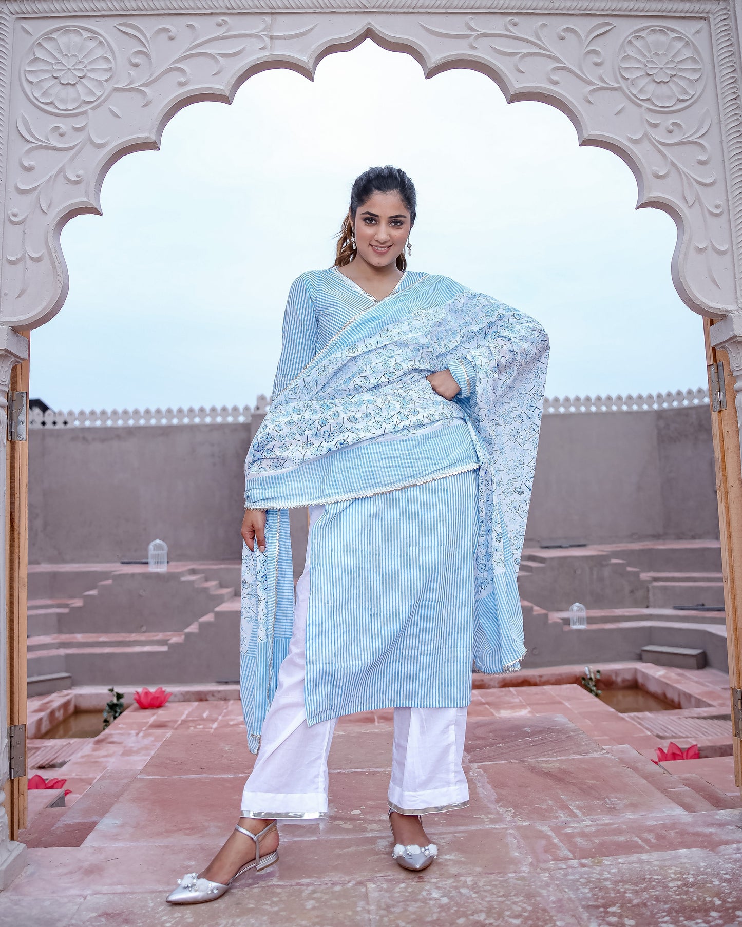 STRIPED ANGRAKHA SUIT