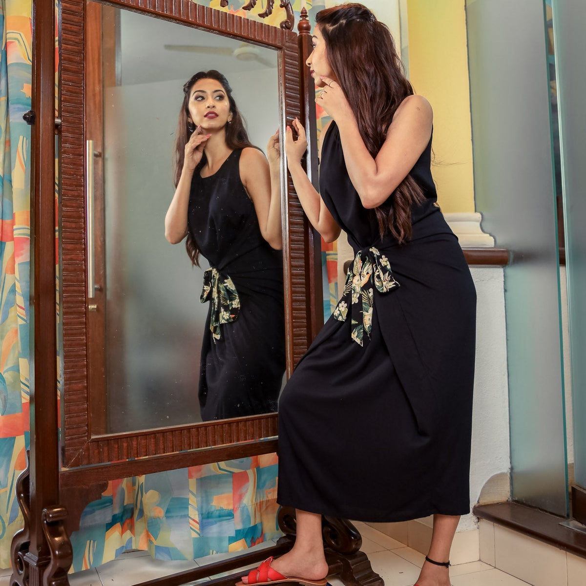 Black Dress With Printed Tieup