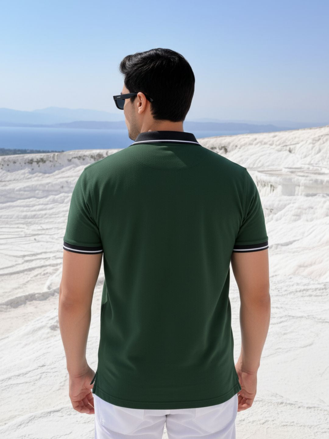 Men Solid Bottle Green Polo Collar Regular Fit Half Sleeve Cotton T-Shirt