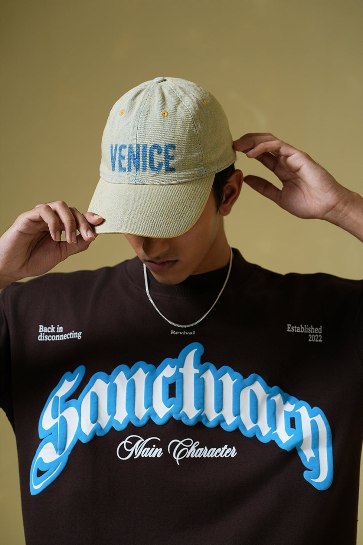 Sanctuary Printed Brown Oversized T-Shirt Main Character