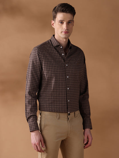 Brown Regular Fit Checked Formal Shirt for Men (LOTRY)