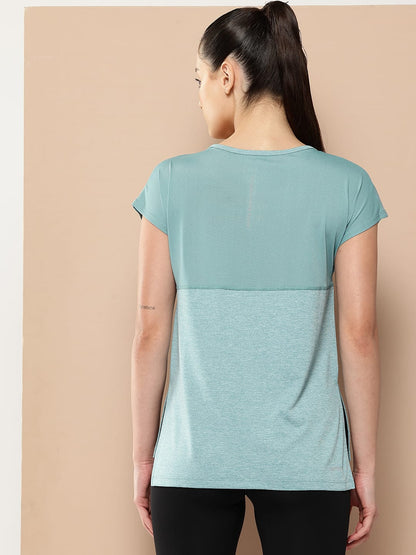 YogaTee With Back Mess Panel
