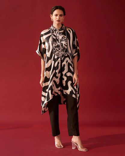 Ebony Abstract Tale kurta set Set