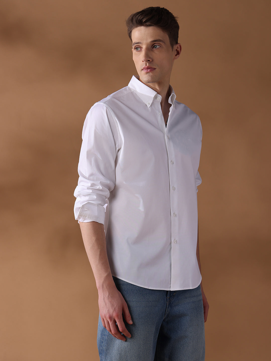 White Regular Fit Solid Casual Shirt for Men (LEONA)
