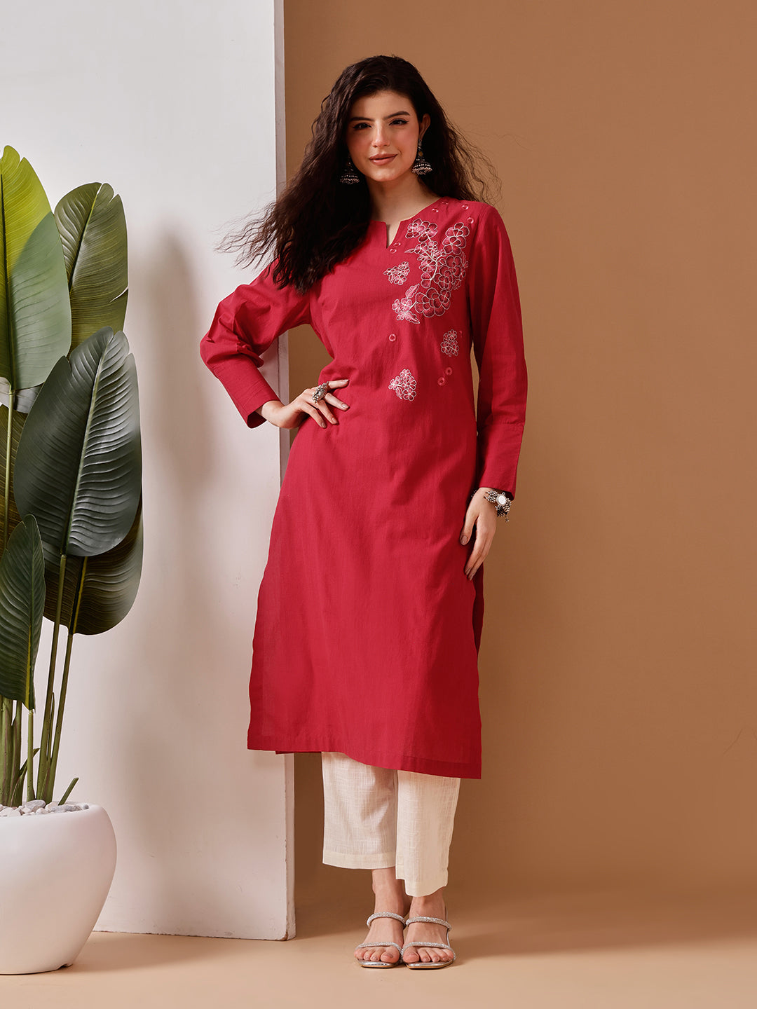 Barara Women’s Peach Embroidered Kurta