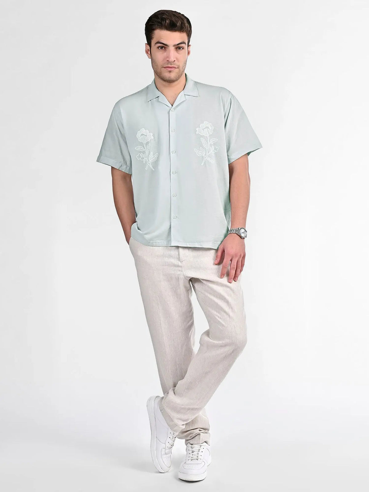 Men's Box-Fit Embroidered Linen Baby Blue Shirt Vellure