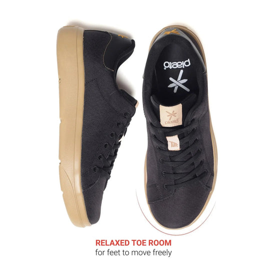 Classic Black Sneakers for Men Plaeto