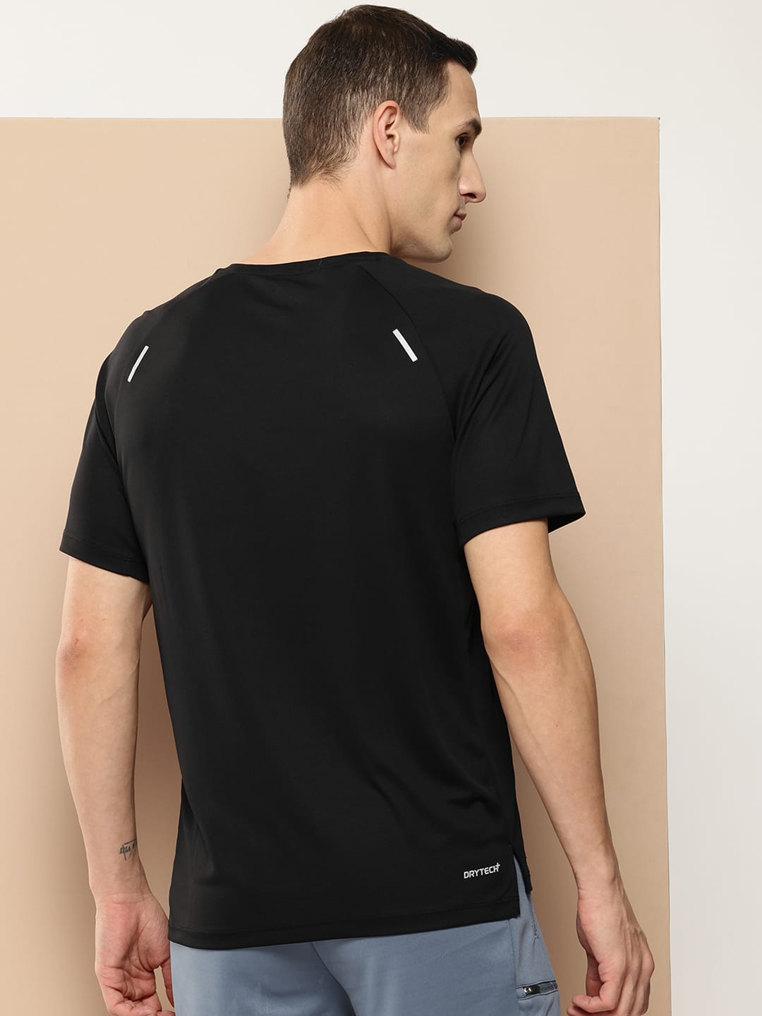 On The Move Tee