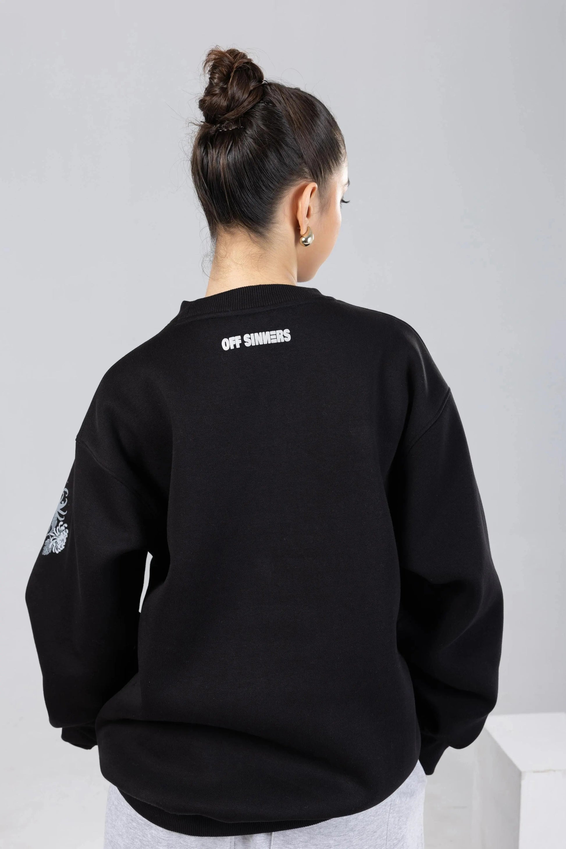 Midnight Hunt Printed Black Sweatshirt Off Sinners