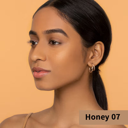 Nykaa All Day Matte Compact powder HONEY 07