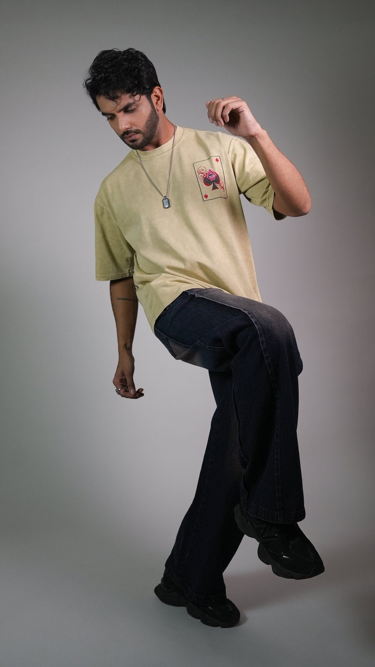 Spade Of Secrets Beige Acidwash Men’S Oversized T-Shirt Rustlines