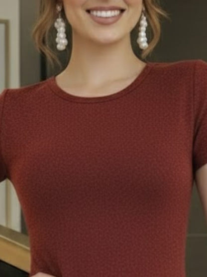 Women Maroon Round Neck Short Sleeves Cotton Bodycon Midi Dress