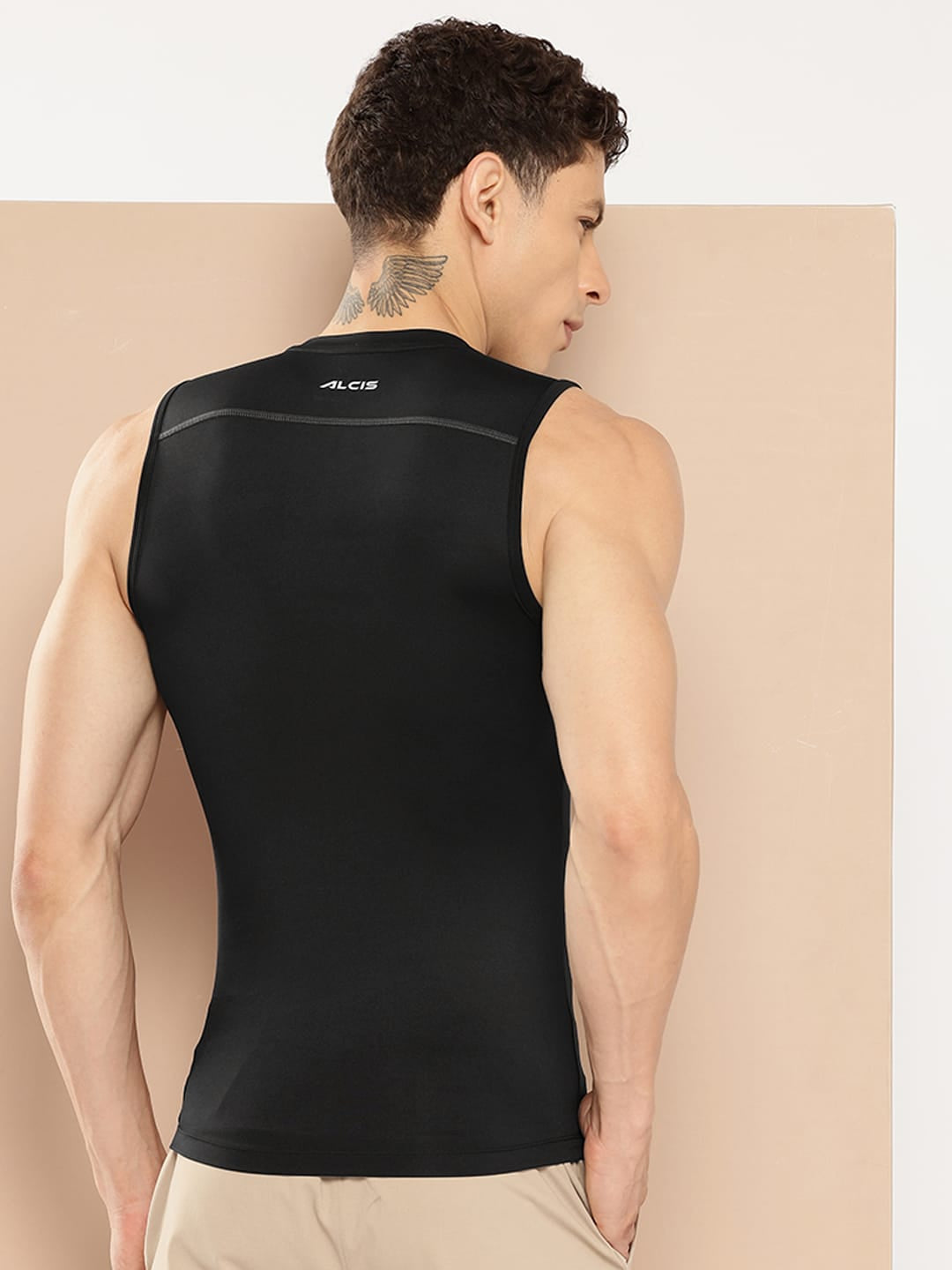 ACTIVE ARMOR VEST