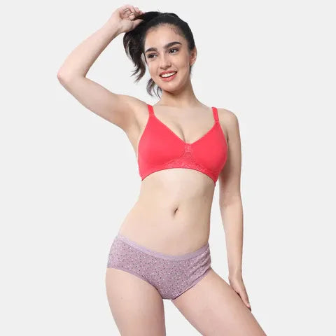 Red t shirt lace bra Envie non wired non padded full coverage seamless lace bra invisible under clothes daily wear