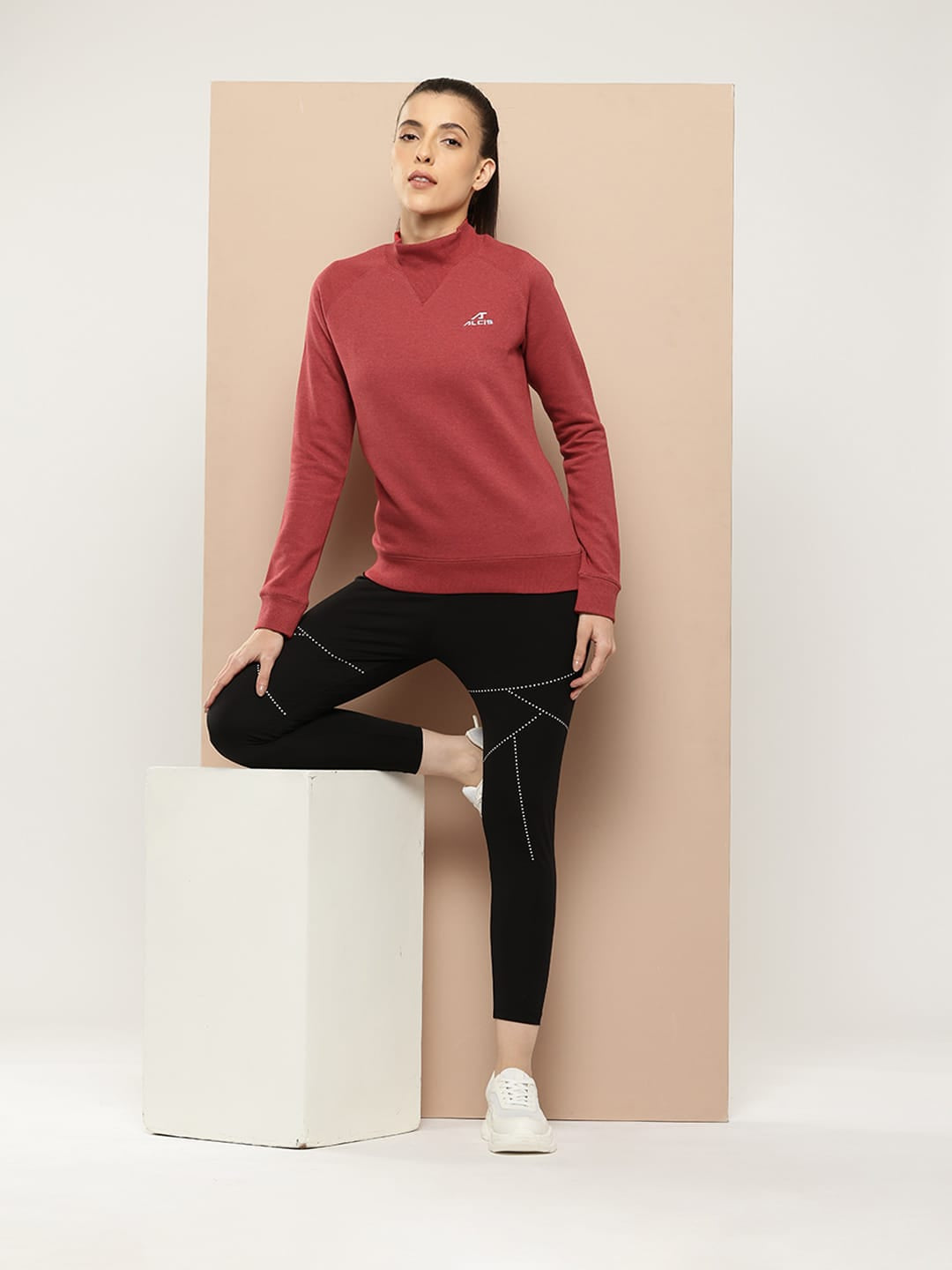 Alcis Women Sweatshirt