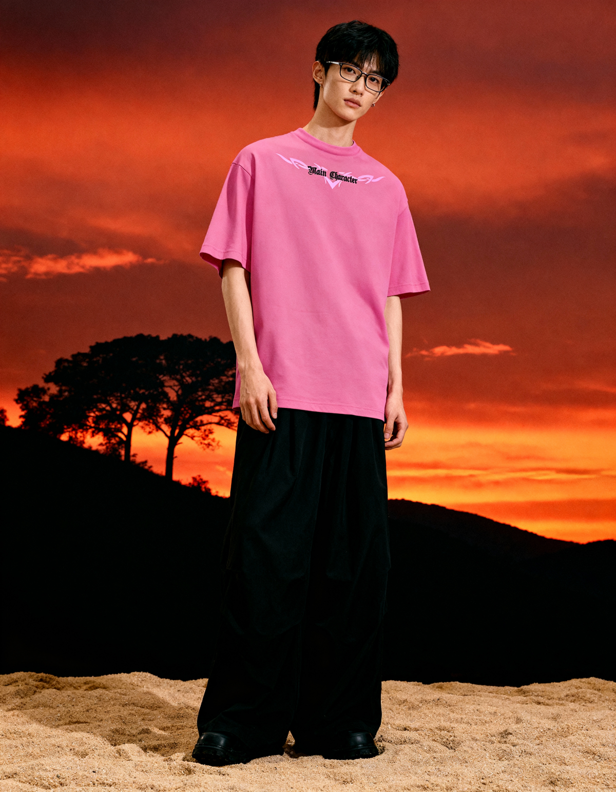 Germanica Printed Pink Oversized T-Shirt Main Character