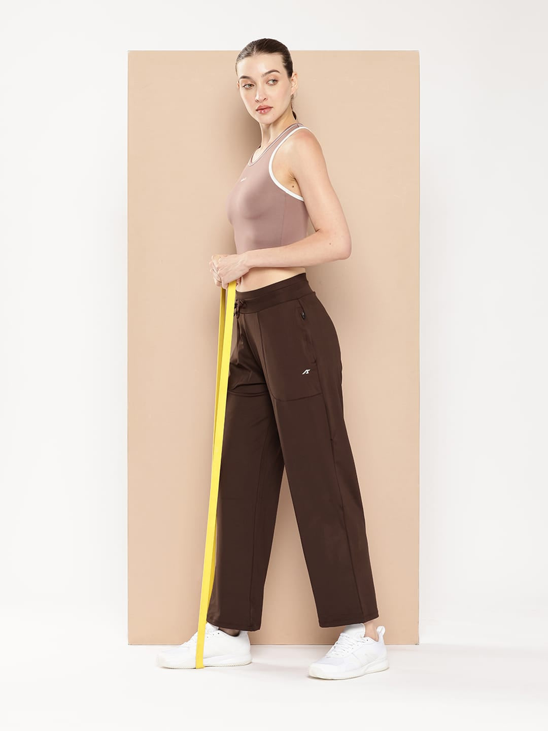 URBAN ACTIVE FLARE PANTS