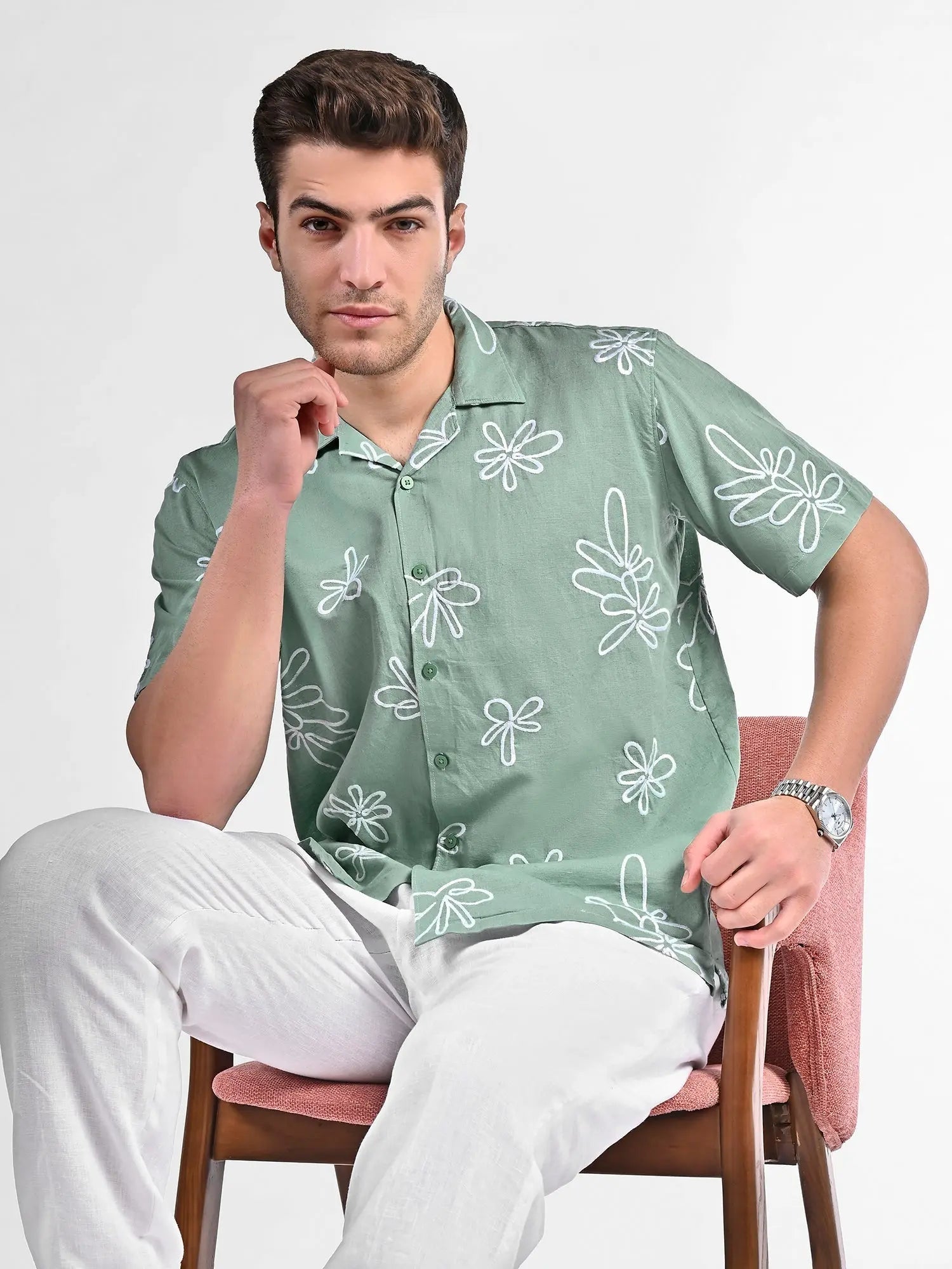 Men's Box-Fit Floral Embroidered Linen Lust Sage Shirt Vellure