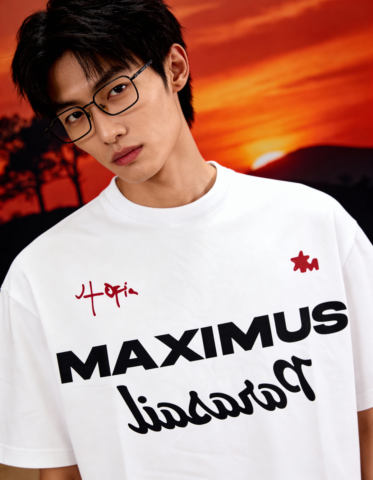 Maximus Printed White Oversized T-Shirt Main Character