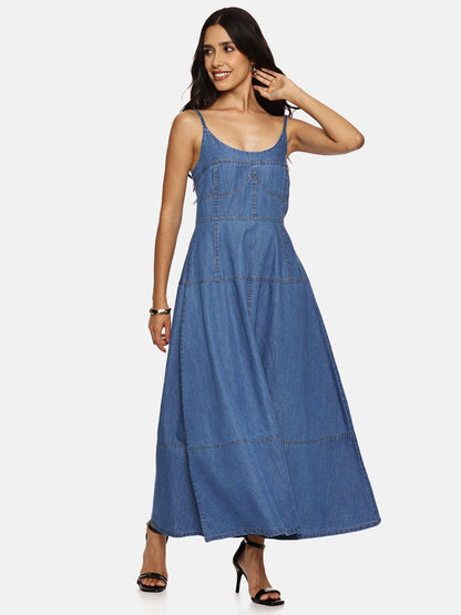 IS.U Light Blue Denim Midaxi Dress