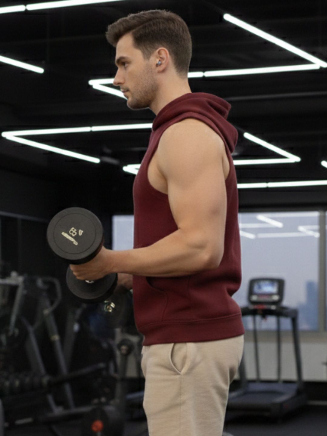 Men Sleeveless Maroon Hooded Solid Print Cotton Regular Fit Kangaroo Pocket T-shirt
