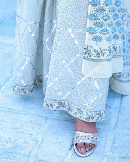 Leaf Sharara