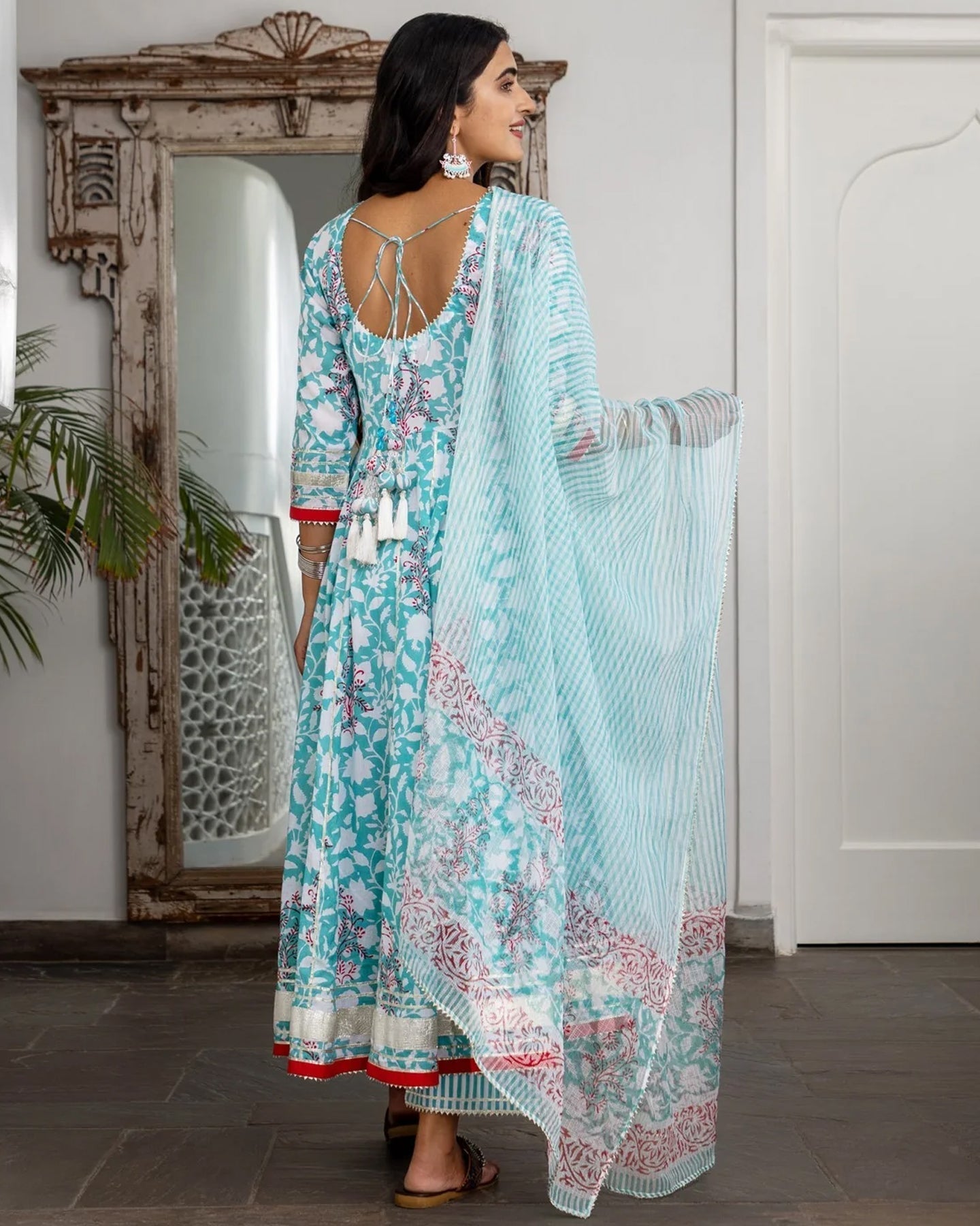 Saanjh Suit Set