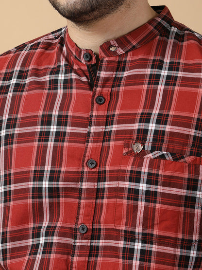 Kuons Avenue Men's Black & Salmon Cotton Checks Casual Shirt