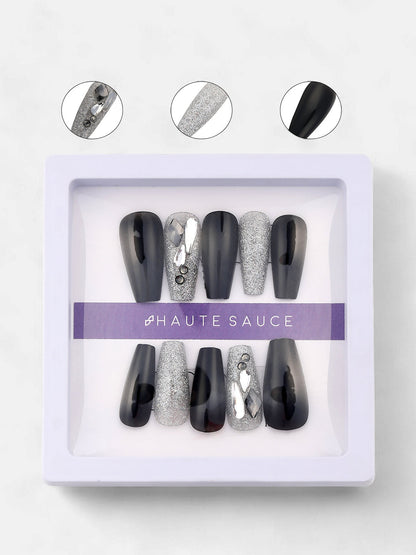 The Graffiti Press-On Nails - Antique Gold:Onyx Black