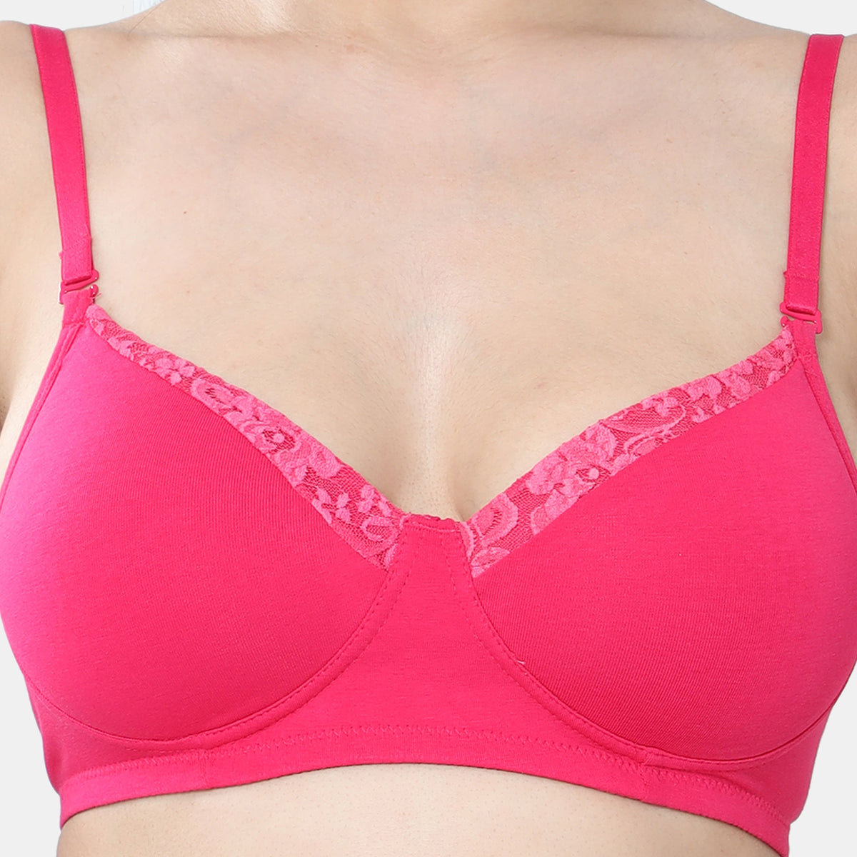 Envie Padded Non-Wired 3/4th Coverage T-Shirt Lace Bra