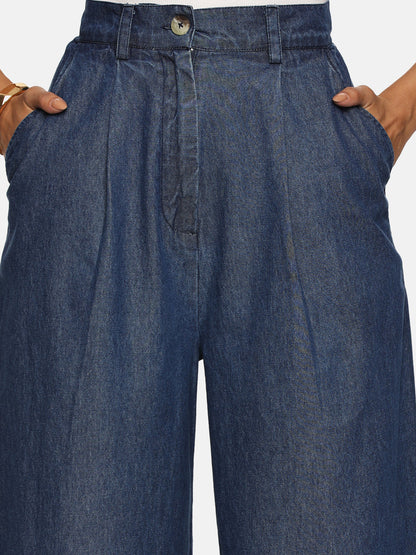 IS.U Light Blue Barrel Fit Pant