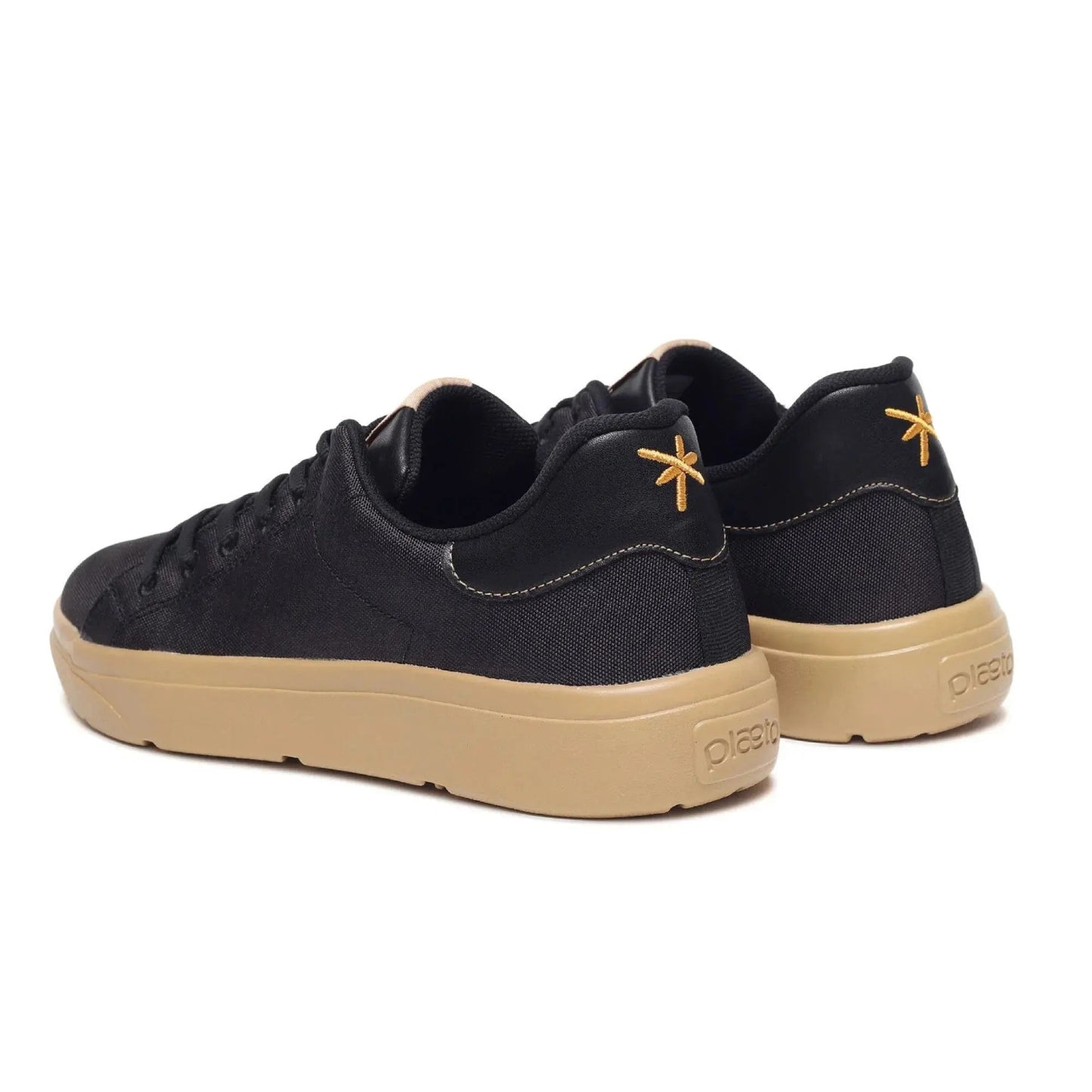 Classic Black Sneakers for Men Plaeto