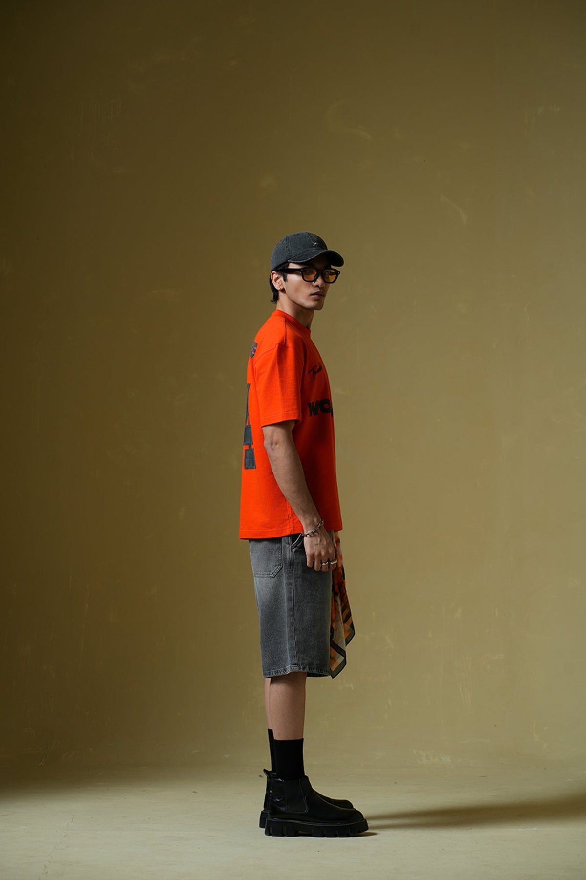 Worldwide Printed Orange Oversized T-Shirt Main Character