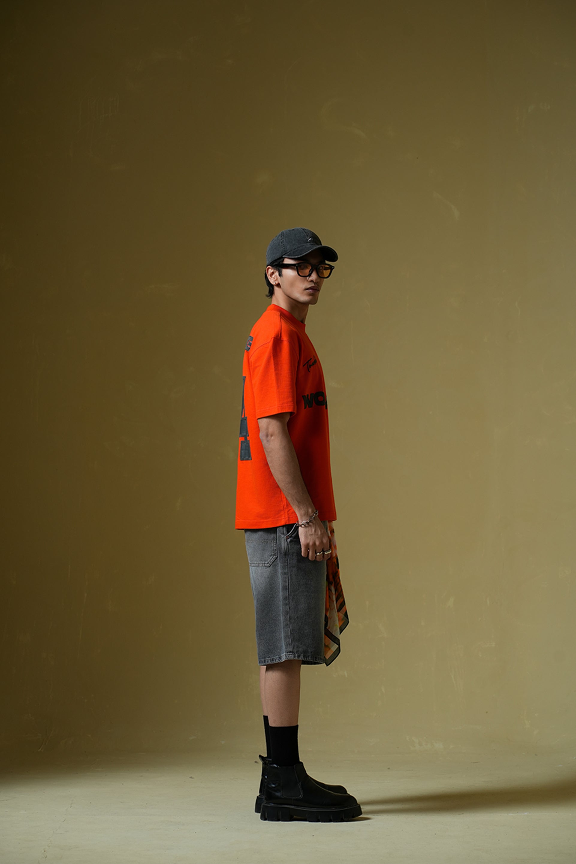 Worldwide Printed Orange Oversized T-Shirt Main Character