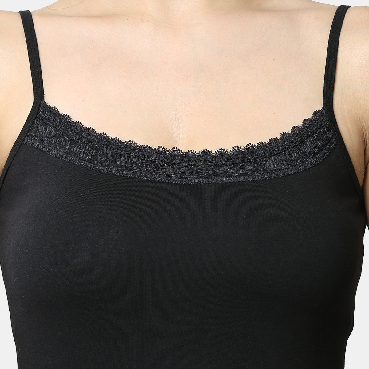 Envie Contour Fit Round Neck Short Length Lace Camisole