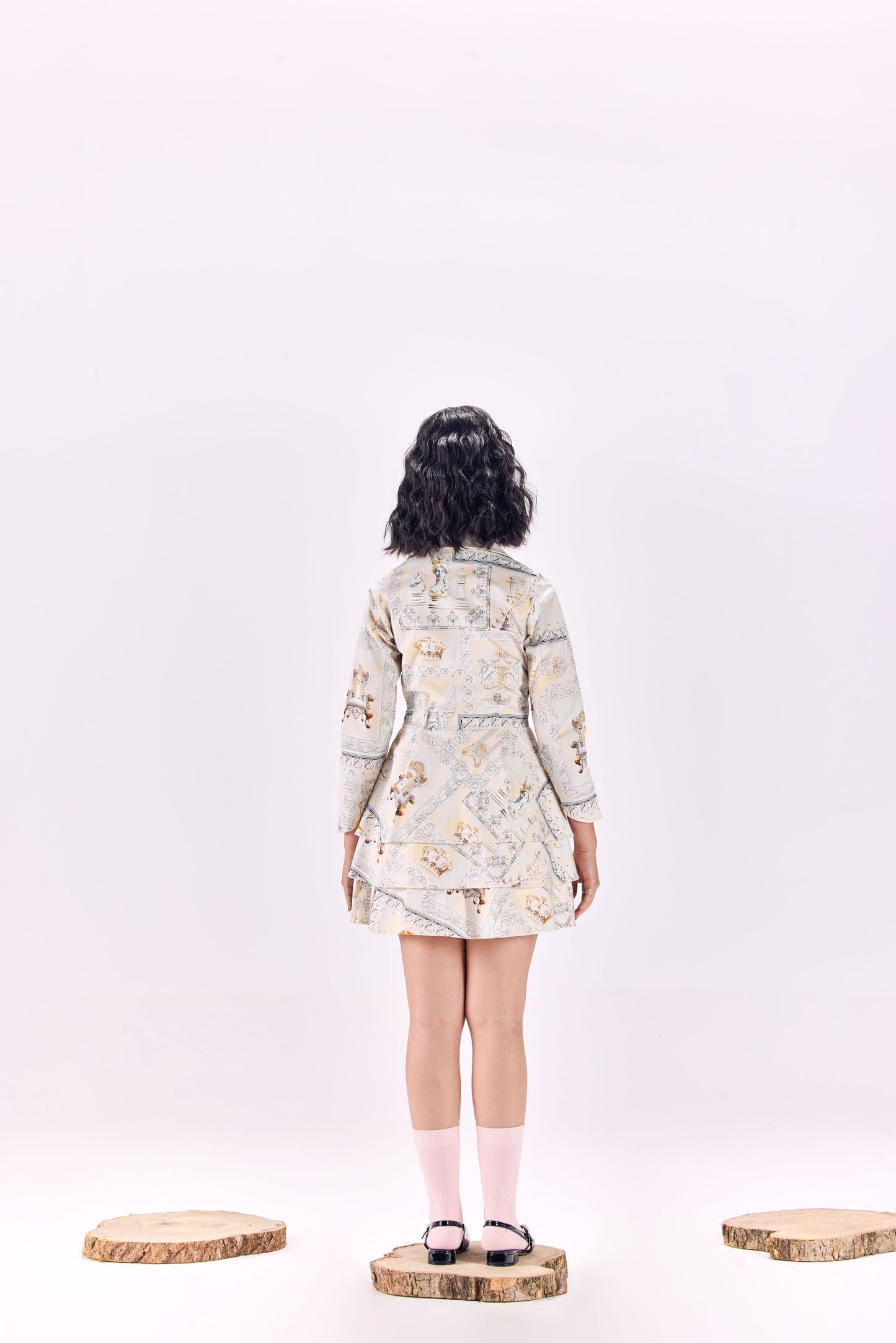 Button-Up Renaissance King Print Short Dress
