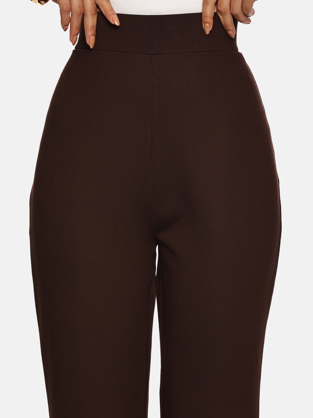 IS.U Mocha Flared Slit Pant