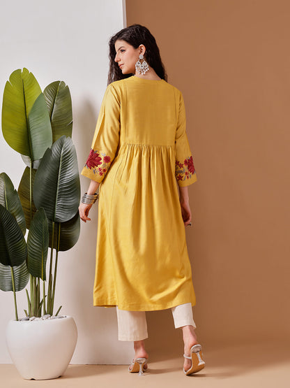 Barara Women's Mustard Yellow Kurti