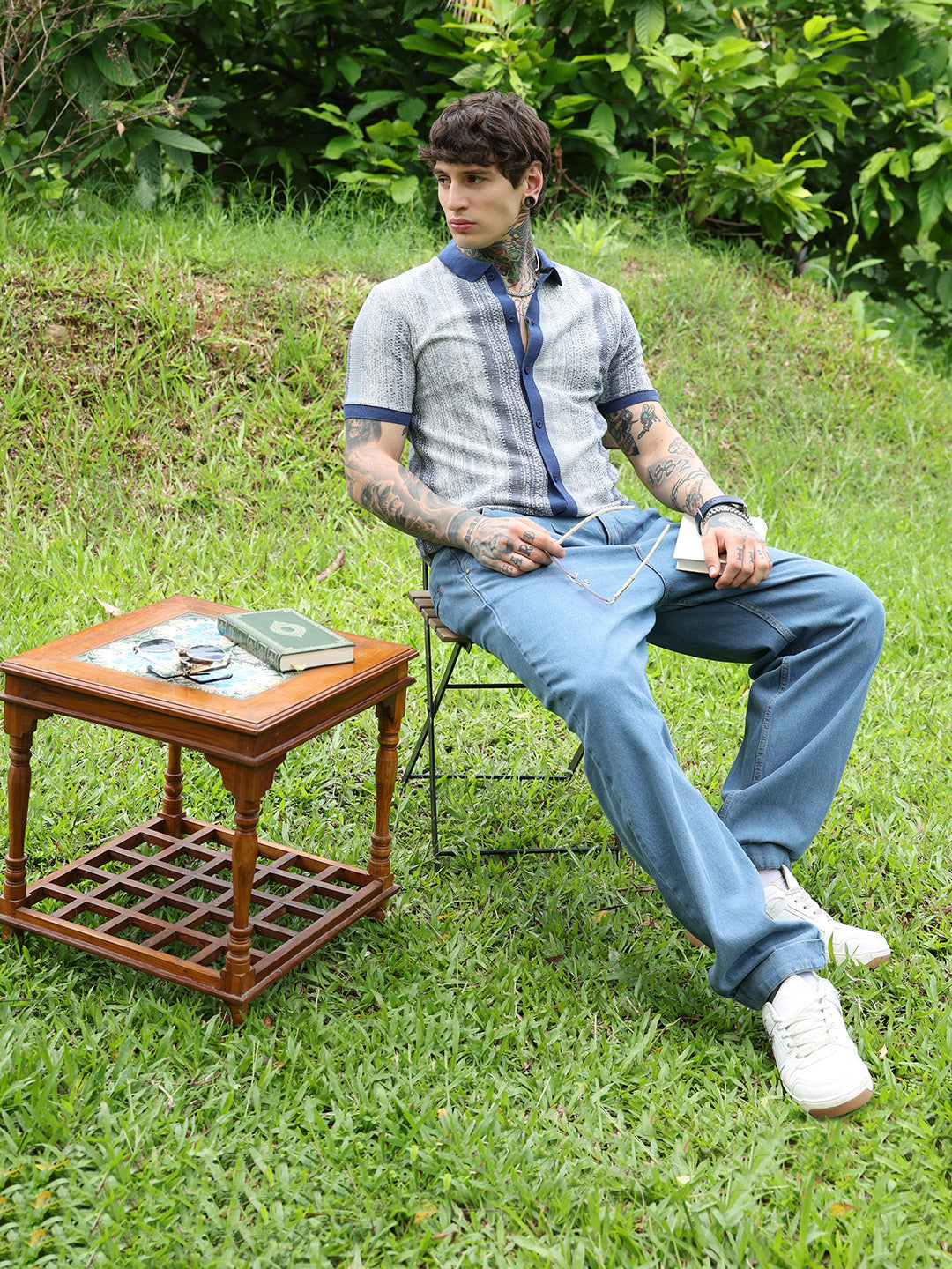 Textured Cotton Blend Cuban Collar Shirt With Vertical Stripes