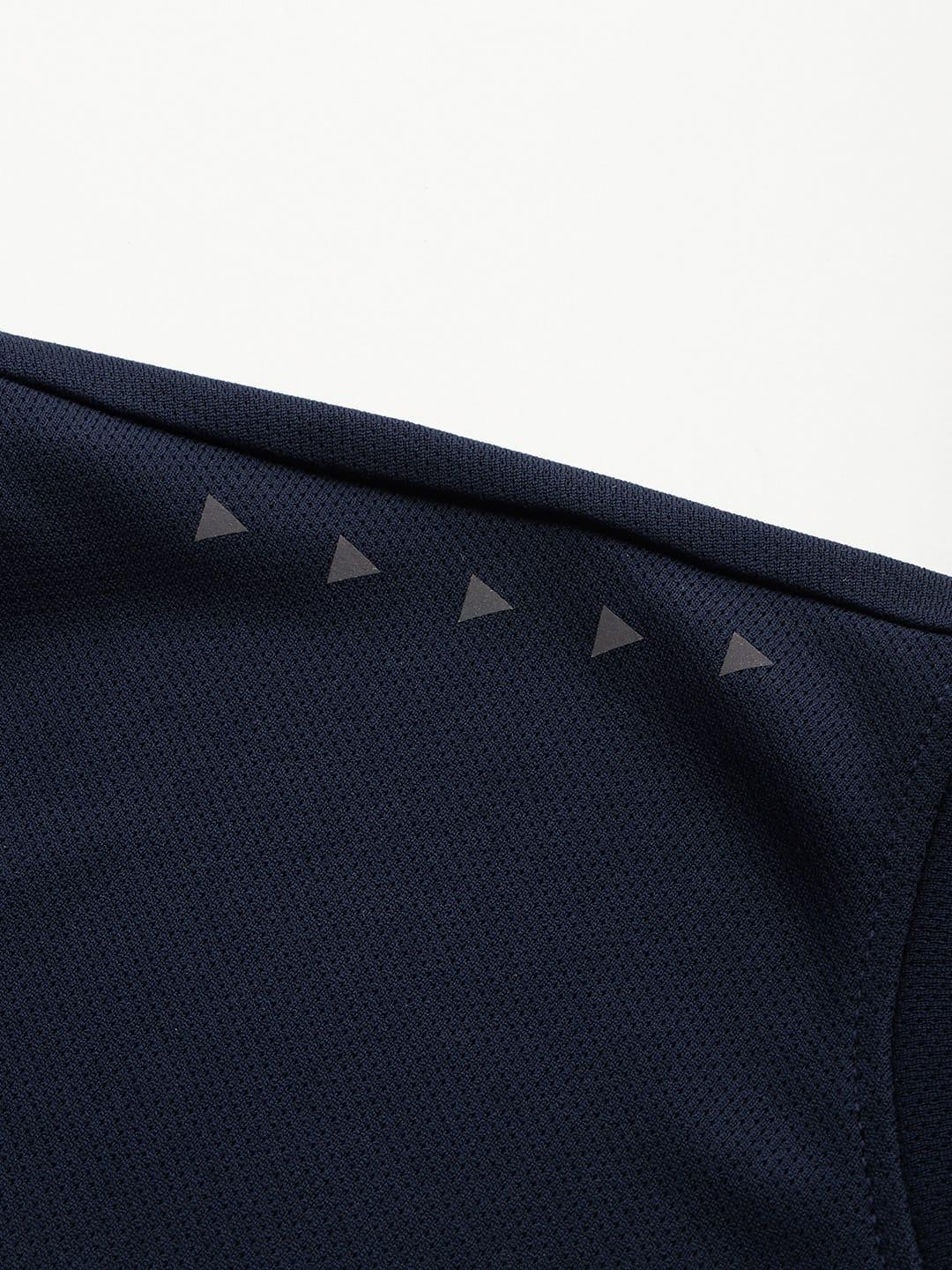 BALANCE REGULAR FIT TEE
