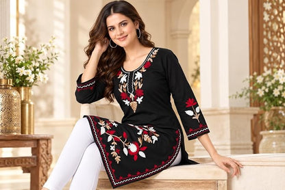 LIBOZA Women Kashmiri Embroidered Straight Kurta