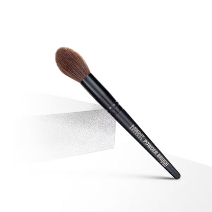 INSIGHT PROFESSIONAL POWDER BRUSH IP 855