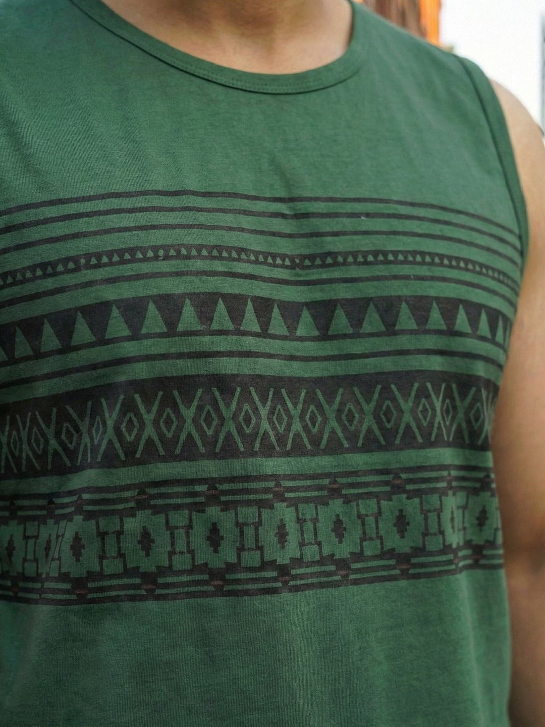 Men Round Neck Bottle Green Printed Cotton Sleeveless Training T-Shirt