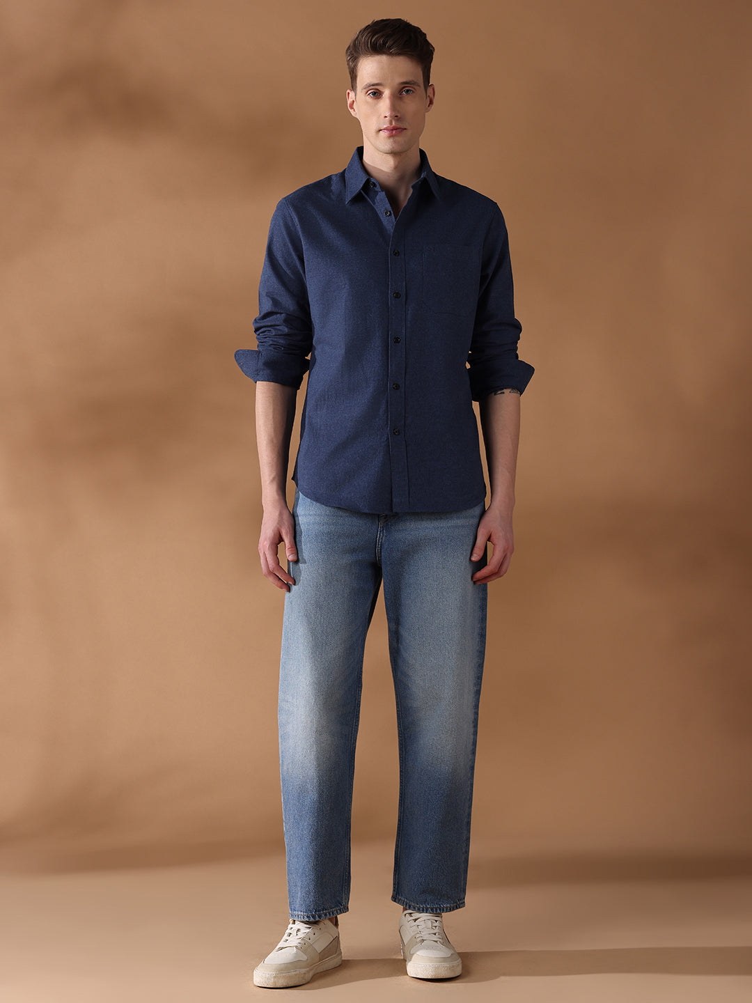 Blue Regular Fit Checked Casual Shirt for Men (LAUR)