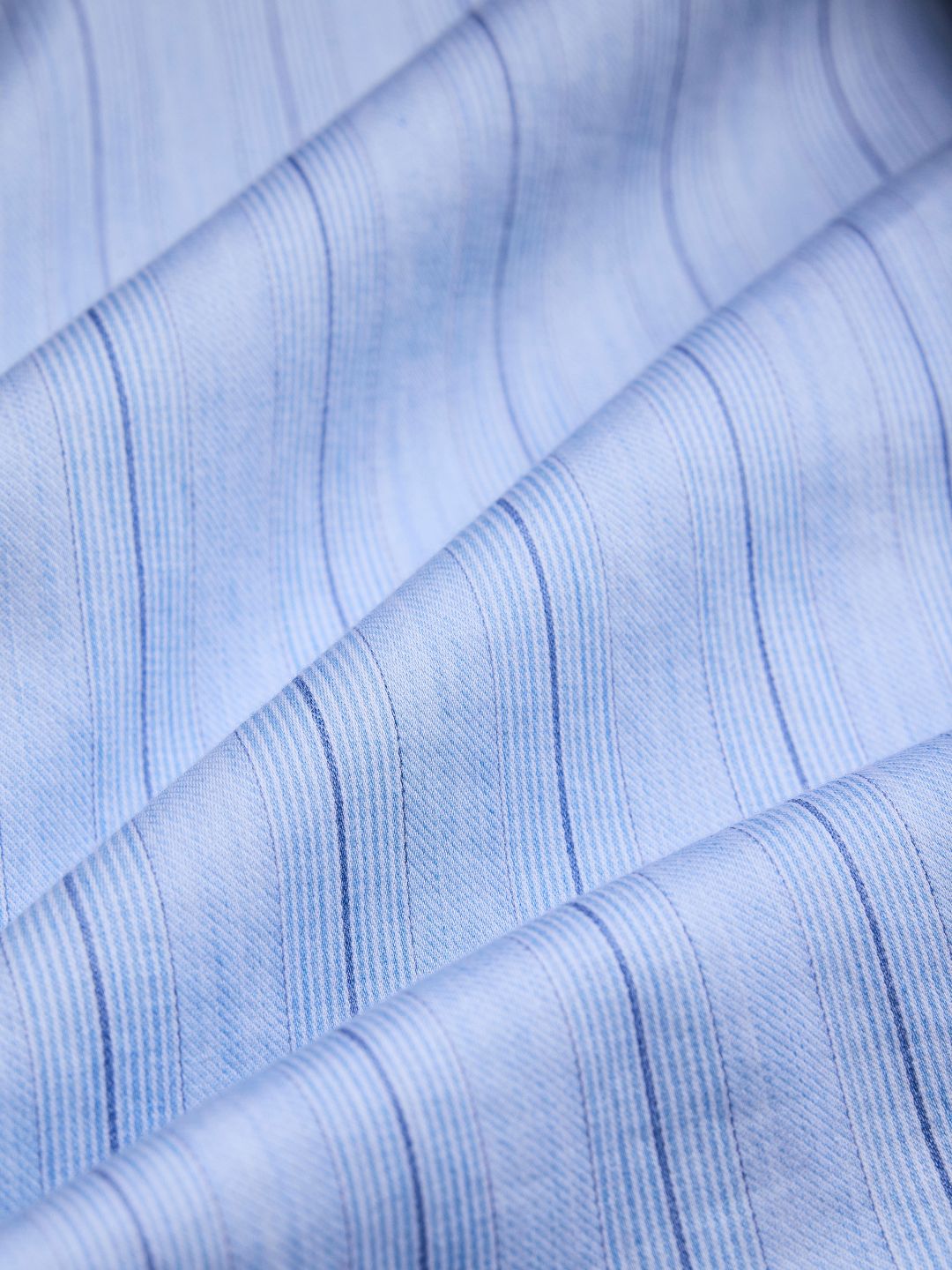 Relaxed Fit Blue Cotton Casual Shirt for Men (BIEN)